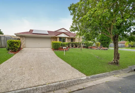Picturesque Family Lowset on Expansive Corner Block