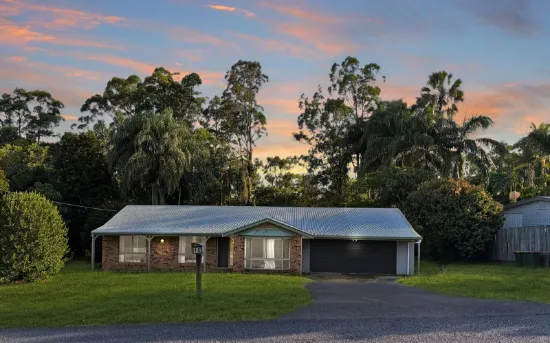 Spacious 3,898m² Block with Huge Potential in the Heart of Beerwah