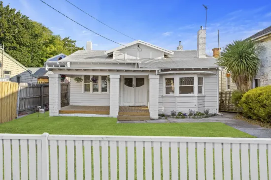 Charming Californian Bungalow In The Heart of Ballarat Central Offering Great Potential