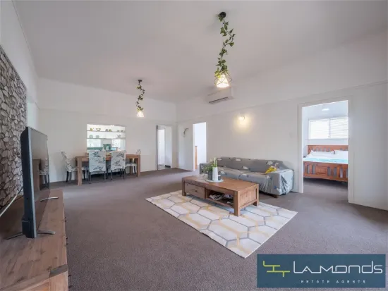 DEVELOPERS & INVESTORS  PRIME HDR1 OPPORTUNITY IN BLUE-CHIP BAYSIDE LOCATION