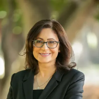 Margaret Maroun - Real Estate Agent