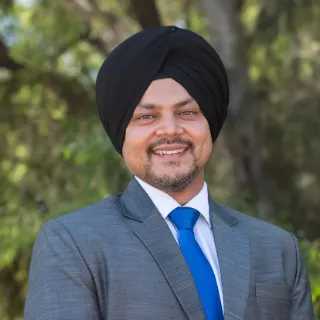 Damanjeet Singh - Real Estate Agent