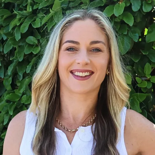 Jodie Warren - Real Estate Agent at Ray White - Umina Beach