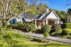 Peaceful Hinterland Living