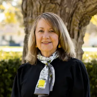 Kathy Hohns - Real Estate Agent