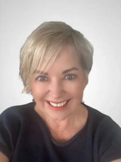 Melanie Stewart - Real Estate Agent at Rental Central (Melanie Stewart)