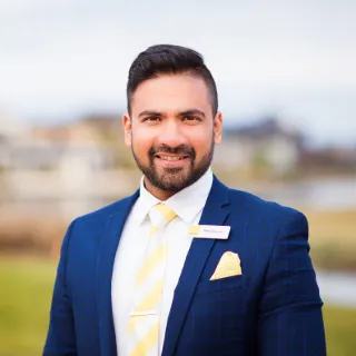 Mike  Sarupria - Real Estate Agent