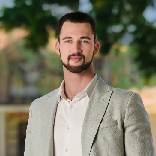 Jett Muller - Real Estate Agent at Ray White Marsden | AKG
