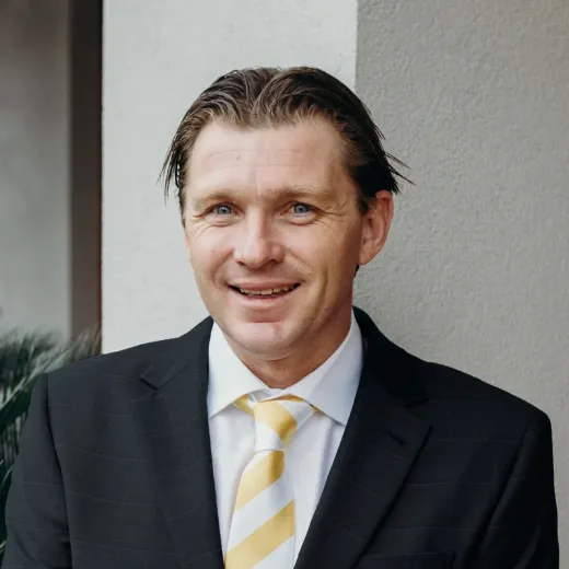 Brett  Creighton - Real Estate Agent at Ray White Tatura - TATURA