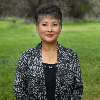Freda Howard - Real Estate Agent