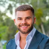 James  Drake - Real Estate Agent From - Ray White Runaway Bay Sovereign Island Paradise Point Pacific Pines Arundel