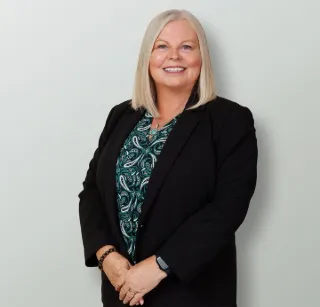 Janette Abbott - Real Estate Agent