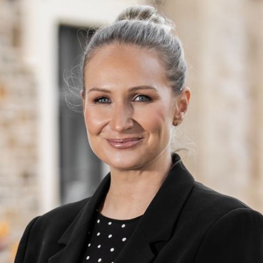 Jessica White - Real Estate Agent at Ray White - Semaphore RLA246391