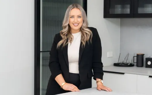 Sarah Hales - Real Estate Agent at Stone Real Estate Macarthur