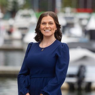 Angelina Quiroga - Real Estate Agent