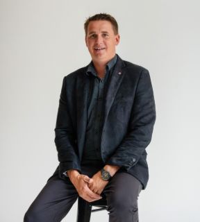 Ross Mcintosh - Real Estate Agent