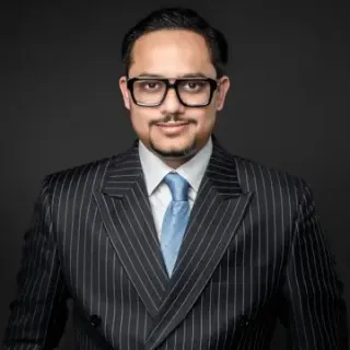 Shane  Shaikh - Real Estate Agent