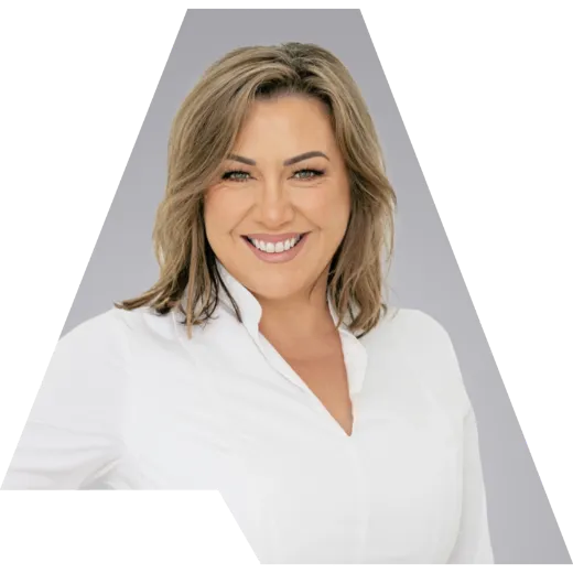 Violet Kinnaird - Real Estate Agent at Area Specialist Property Solutions
