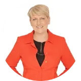 Tina  Ball - Real Estate Agent From - Ball Realty - Pacific Pines