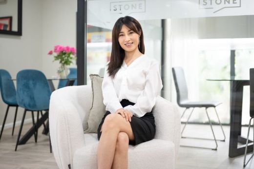 Sasha (Zaiqing) Hao - Real Estate Agent at Stone Real Estate - Hornsby