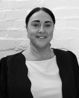 Anna Raffaele - Real Estate Agent