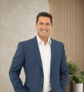 Michael Jones - Real Estate Agent