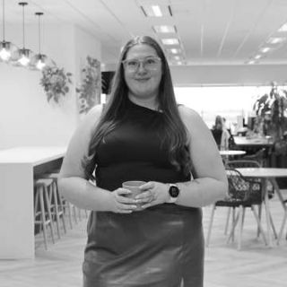 Aamber Saunders - Real Estate Agent