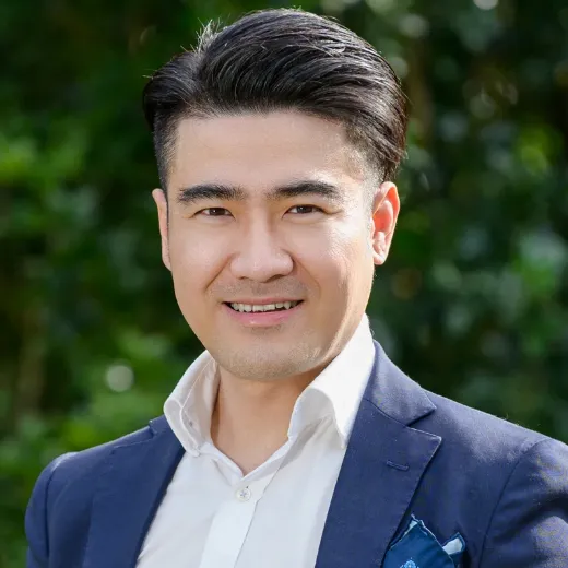 (Ray) Yanwei Chen - Real Estate Agent at Ray White - Everest Group