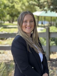 Abbey Sewell Sewell - Real Estate Agent