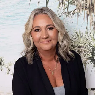 Deb  Drake - Real Estate Agent