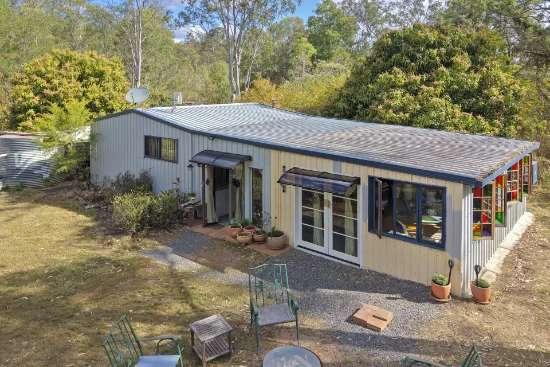 100 Park Reserve Road, Mount Perry, Qld 4671