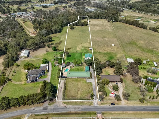 108 Kelvin Park Drive, Bringelly, NSW 2556