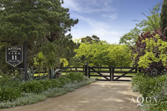 11 Binnak Way, Moorooduc, Vic 3933