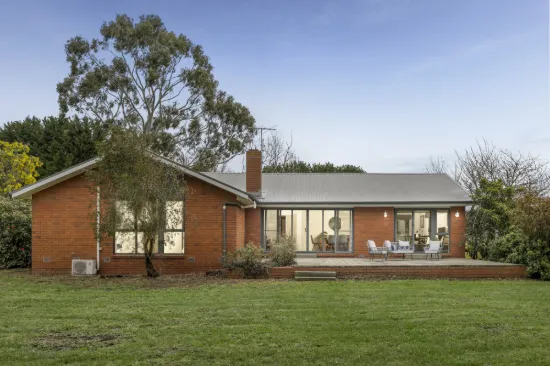 113 Cemetery Road, Lancefield, Vic 3435