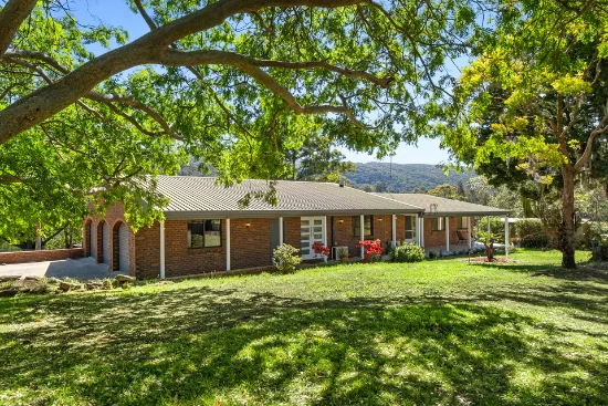 124 Hermitage Road, Kurrajong Hills, NSW 2758