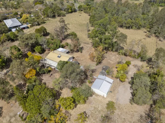 128-130 Larch Road, Tamborine, Qld 4270