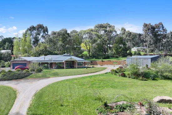12A Pine Grove, Warragul, Vic 3820 - For Sale