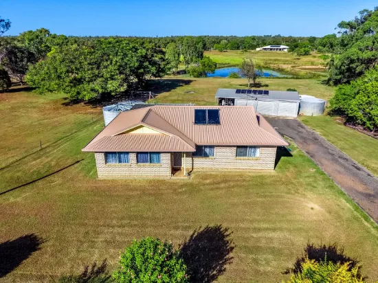 15 Daveys Drive, Branyan, Qld 4670