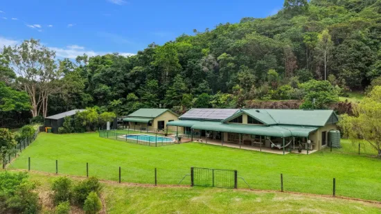 15 Esterina Close, Redlynch, Qld 4870