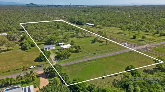 17 Bowden Road, Black River, Qld 4818