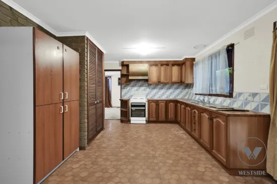 2-20 The Bullock Track, Melton West, Vic 3337-Image