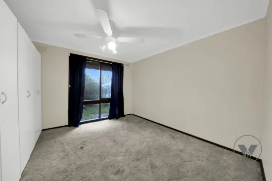 2-20 The Bullock Track, Melton West, Vic 3337-Image