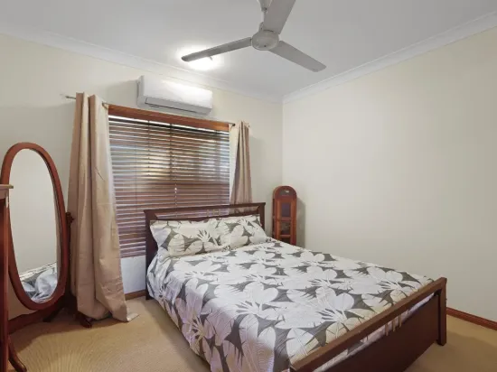 2-4 The Rocks Road, Redlynch, Qld 4870-Image