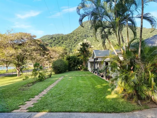 2-4 The Rocks Road, Redlynch, Qld 4870-Image