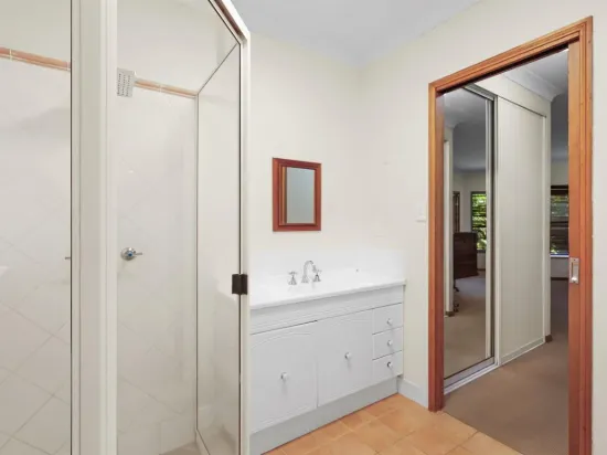 2-4 The Rocks Road, Redlynch, Qld 4870-Image