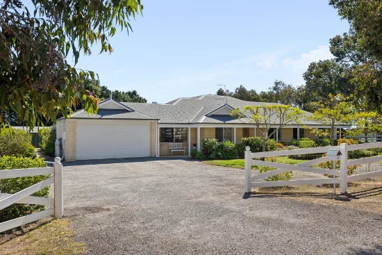 2 Durrol Grove, Gingin, WA 6503
