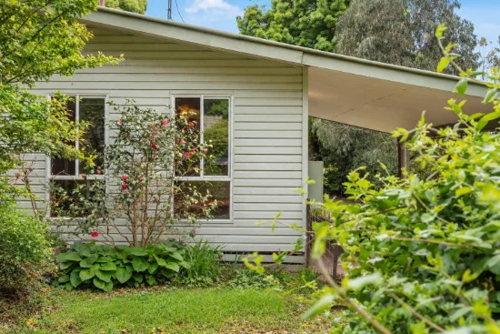 23 Shannons Road, Lancefield, Vic 3435