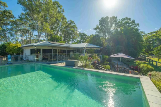 284 Lawson Road, Jones Hill, Qld 4570