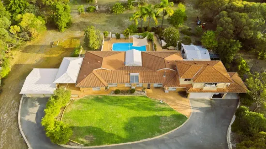 30 Golfview Place, Gnangara, WA 6077