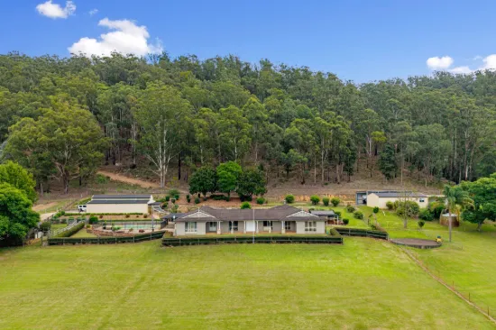 300 Bents Basin Road, Wallacia, NSW 2745